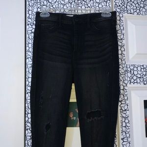 black ripped skinny jeans